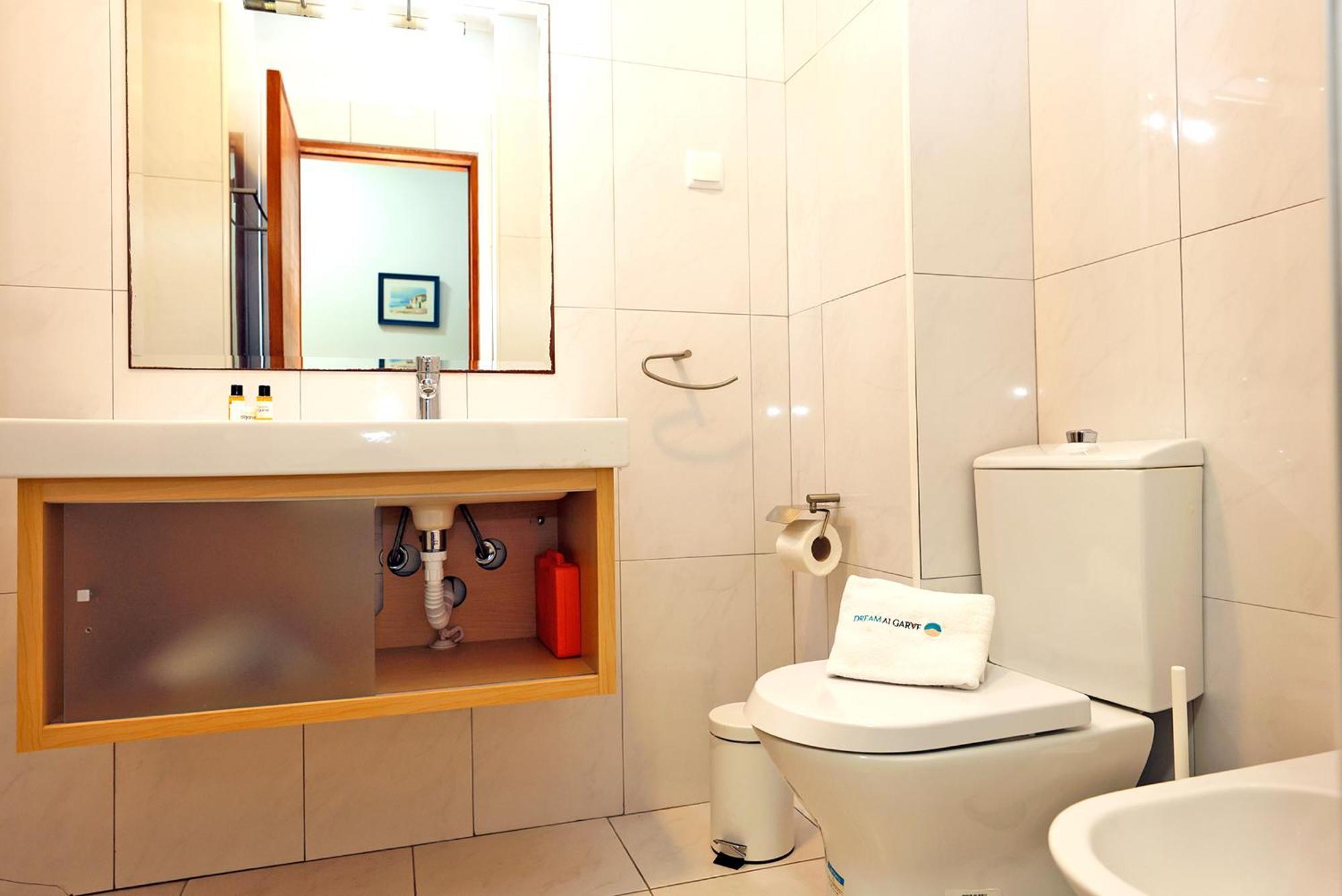 A01 - Marina Mirror Harbour Apartment Lagos Luaran gambar