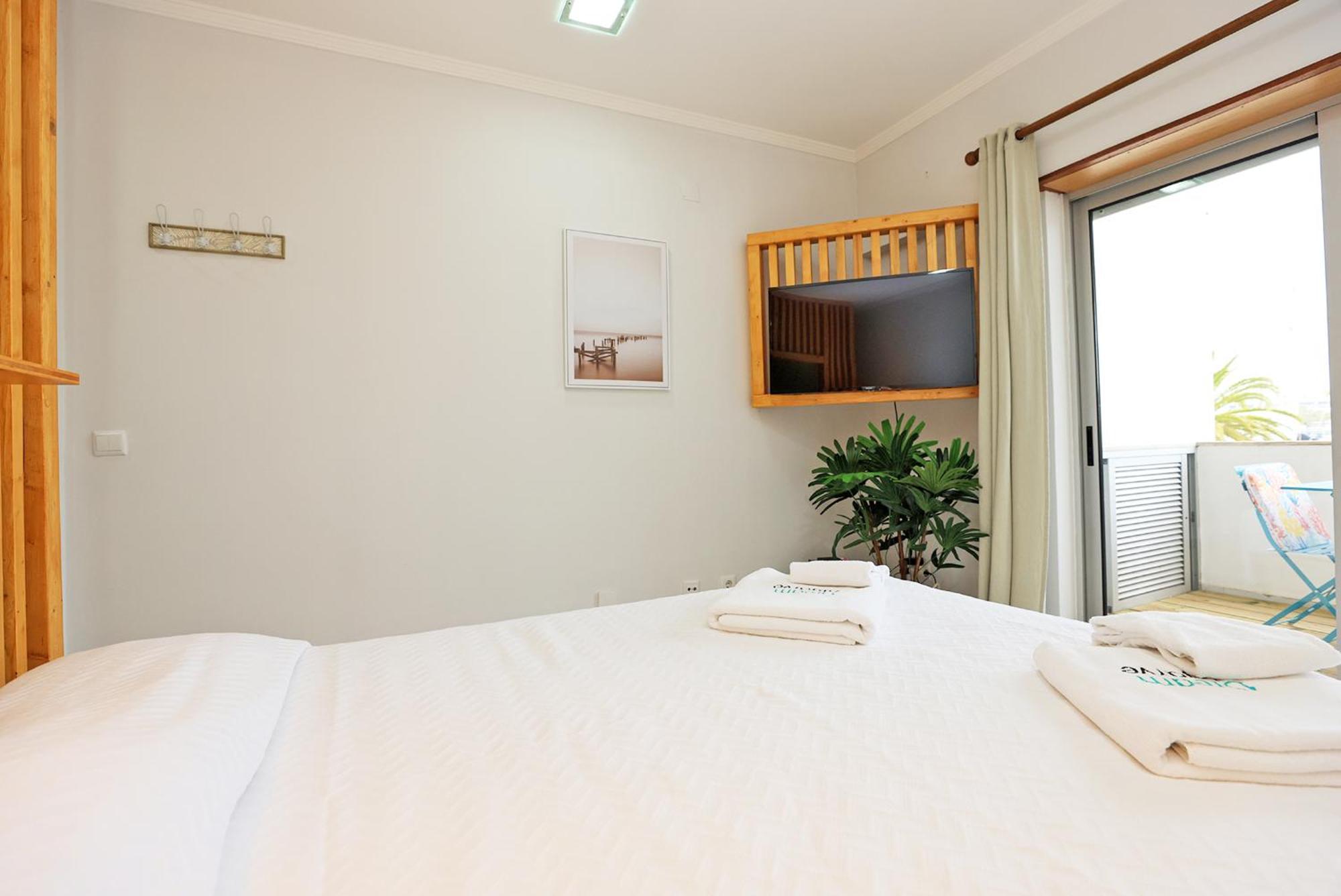 A01 - Marina Mirror Harbour Apartment Lagos Luaran gambar